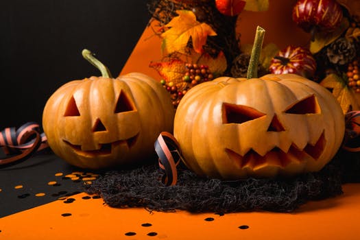 Safe Trick or Treat Tips – Happy Halloween!